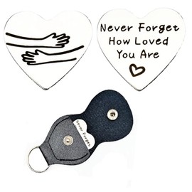 RFTWXHPN Pocket Hug Token Heart Keychain Gifts for Daughter Son Never Forget How Loved You Are Pocket Hugs for Mom Grandson Christmas Birthday Gifts for Husband Wife Pocket Hug Tokens