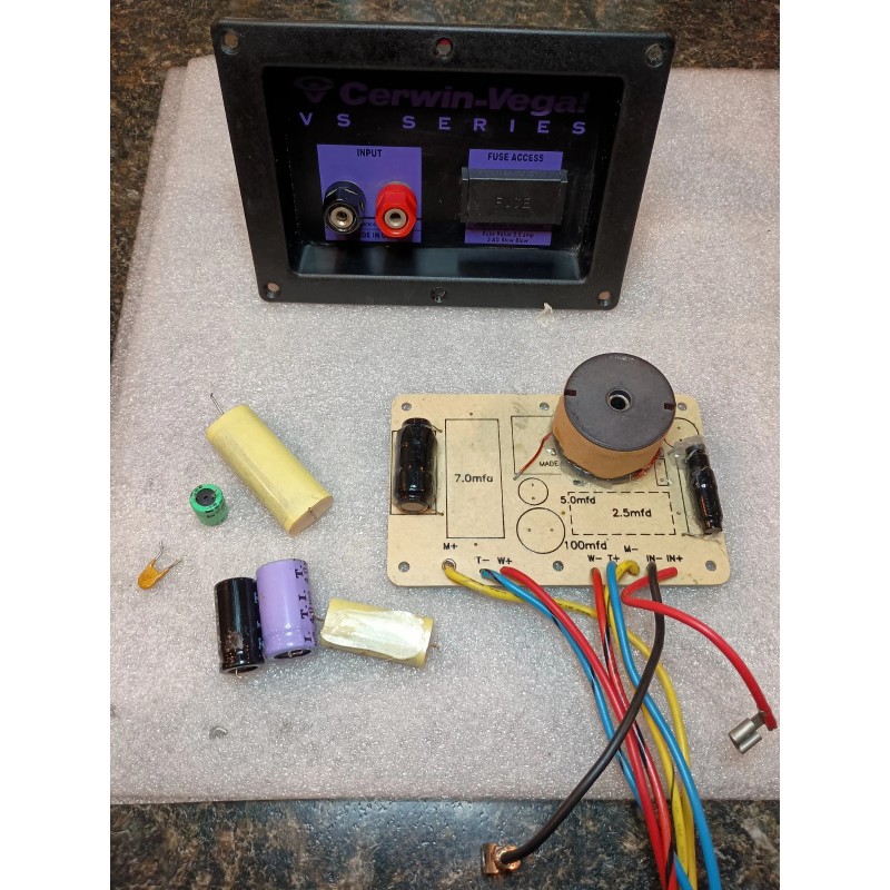 Cerwin-Vega Cerwin Vega VS-120 Crossover Restoration Re Cap Kit 40mf