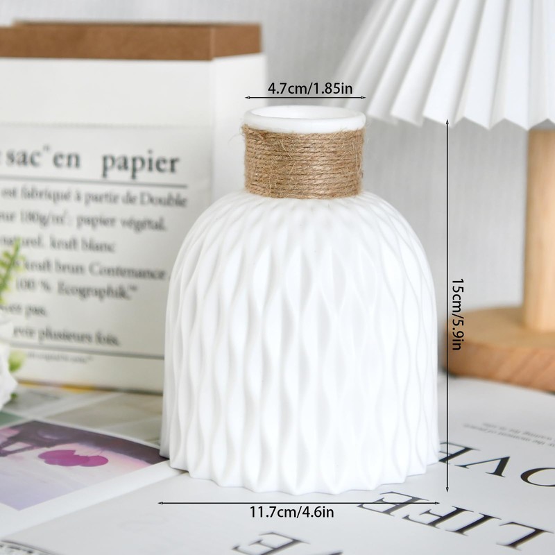 Yapakama Artificial Flowers, Roses Bouquet Decorations in Plastic Vases -