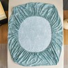 Fitted Sheet 140 x 200 cm - Tropical Leaf Pattern