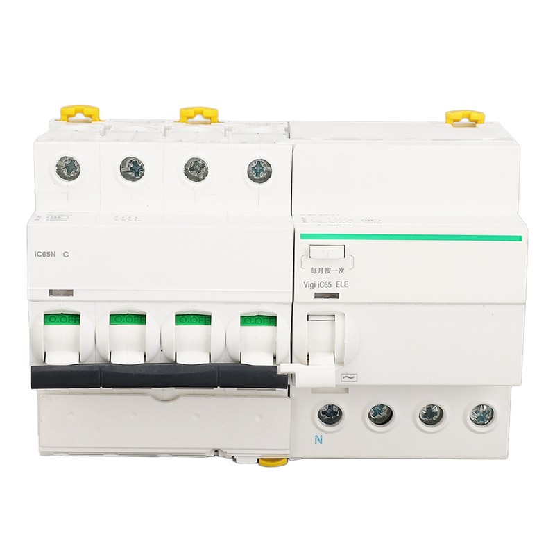 Miniature Circuit Breaker PA66 Flame Retardant Shell 4P and N