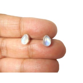 Art Gecko MSST0905181 Sterling Silver Moonstone Stud Earrings 925 x 7mm, Sterling Silver, Moonstone