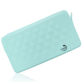 CallaBurst Bolsa de maquillaje de silicona – Bolsa de silicona de 8 x 4.5 pulgadas y organizador de maquillaje – Amplia bolsa de cosméticos para pinceles y esenciales, elegante bolsa de belleza perfecta para viajes, Azul, Toda mujer merece una bolsa tan 