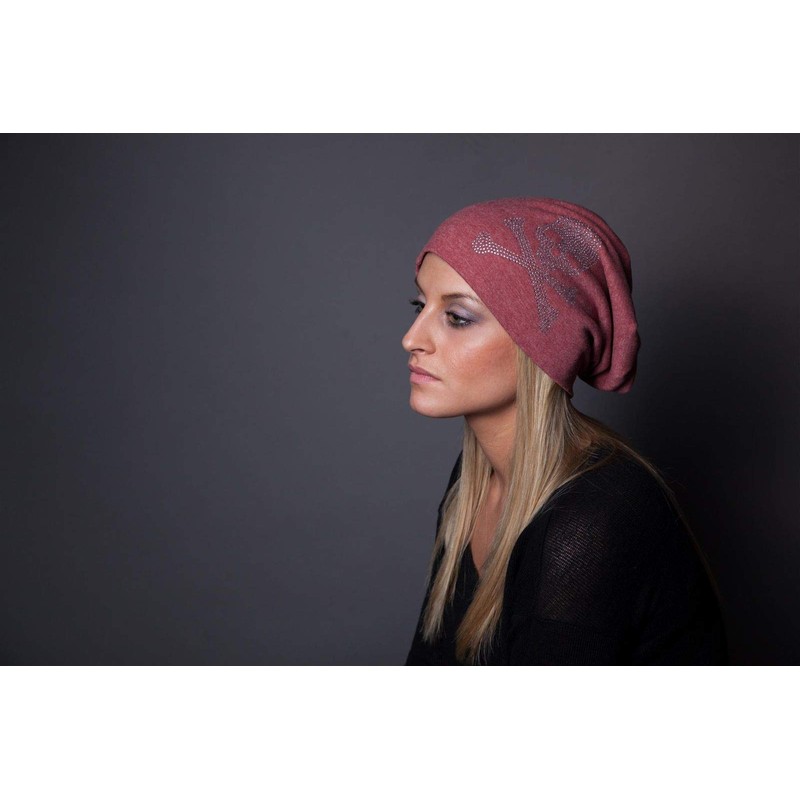 styleBREAKER Classic Beanie Hat with Skull Rhinestone Appliqué, Unisex 04024034,