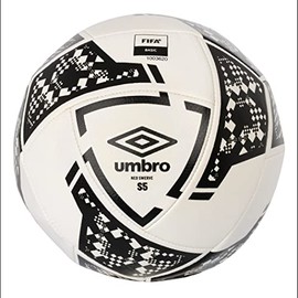 Umbro Neo Swerve - Balón de fútbol, Color Blanco/Negro, Talla 5