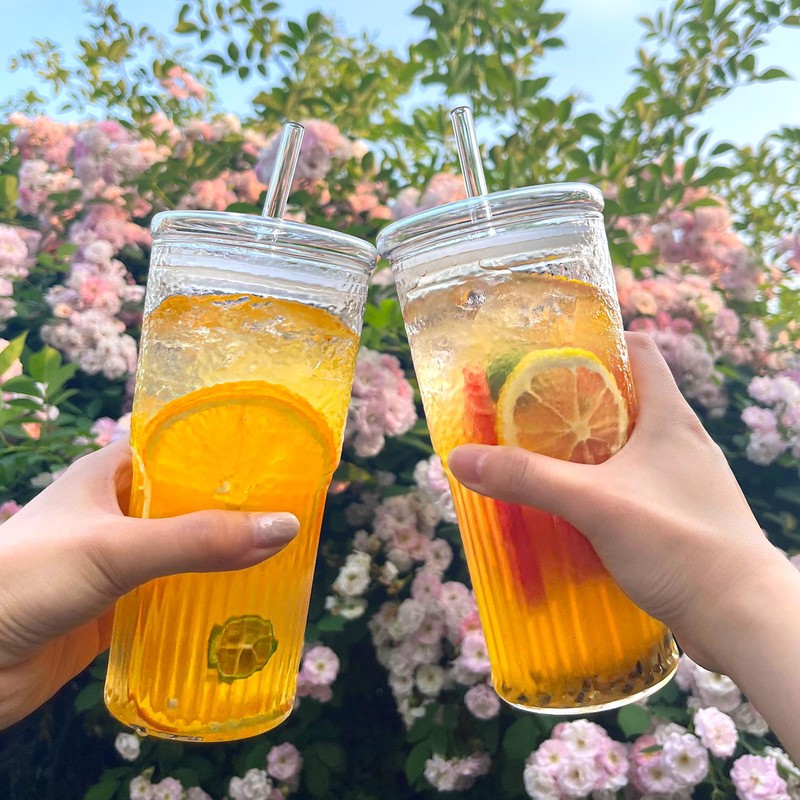 Puraville 20oz Glass Cups with Lids and Straws, 2 Pack