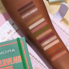 Paleta de Sombras Moira 15 Tonos Daybook Series Believe Y Crea                                                                                        