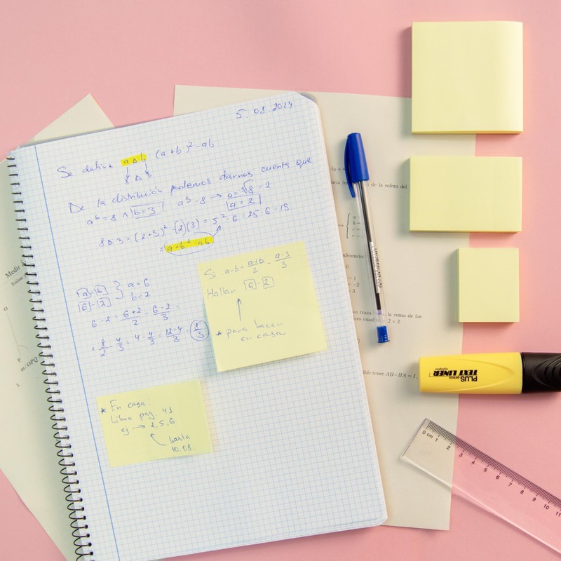 Plus Office Post-Its Sticky Notes Pad Yellow Zig Zag Sticky