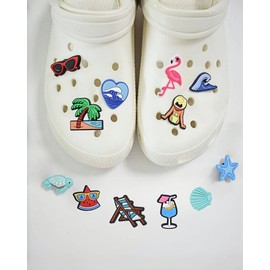 SAFITOYA Sommerschuh-Charms, Strand-Anhänger für Damen, niedliche Seestern-Muschel-Perlenschuh-Dekoration, mädchenhafte Muschel-Anhänger für Clog-Sandalen, 12 Stück, Einheitsgröße, Kunststoff, Kein