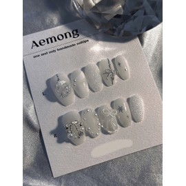 [Year-end nail high quality] White Christmas  - Almond flat fit / [연말네일고퀄리티] 화이트 크리스마스  - 아몬드 평평핏