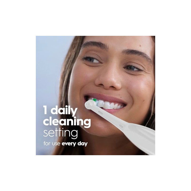Oral-B Pro 100 3D White, Battery Toothbrush, White