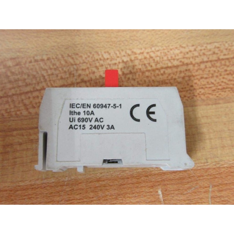 BACO CONTROLS 33S01 Contact Block, 3 AMPS, 240 VAC, 6