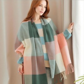 Runyizhenzhi Women's Long Plaid Blanket Scarf Chunky Oversized Winter Fall Warm Scarf Big Tartan Scarves Wrap Shawl Ladies Gifts