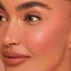 Titulares principales Double Take Crème & Powder Blush She's Baked