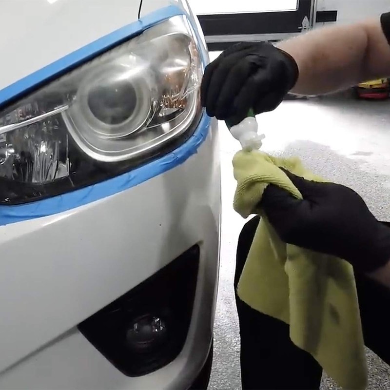 Turtle Wax 53435 Speed Headlight Lens Restorer Kit with Ceramic