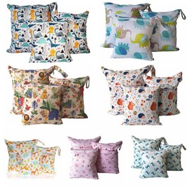 Yurosiay Pack of 3 Nappy Bag Wetbag Baby Cartoon Animal Printed Wet Bag Waterproof Wetbag Children's Set with Zip Reusable Wetbag Organiser for Baby Travel On the Go Giraffe