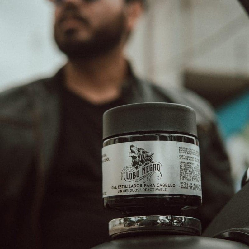 Lobo Gel fijador para cabello Lobo Negro. 250 grs