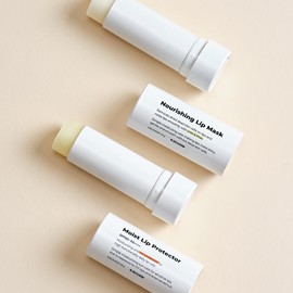 W Dress Room [1+1] W Dressroom Large Jumbo Lip Balm 10g (Nourishing/Moist) Lip Slow Aging / [1+1] 더블유드레스룸 대용량 점보립밤 10g (너리싱/모이스트) 립 슬로우에이징