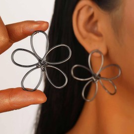 Inateannal Vintage Large Flower Earrings Wire Flower Dangle Earrings Black Big Flower Stud Earrings Hollow Metal Flower Earrings Statement Floral Drop Earrings Jewelry for Women