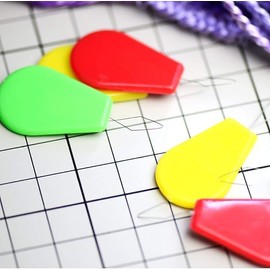 100 Pieces Plastic Needle Threaders, Gourd Shaped Wire Loop DIY Needle Threaders Hand Machine Sewing Tool Needle Threader for Sewing Crafting Knitting Craft