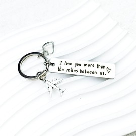 Long Distance Relationship Gifts Keychain for Boyfriend Girlfriend Long Distance Gift for Him Her I Love You More Than The Miles Between Us Keyrings for Family Friends Gifts