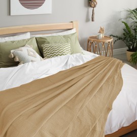 NesteriaHome 100% Cotton Blanket Waffle Weave Beige 405 GSM 90x90 Inches Soft Thermal Blanket Queen Size Lightweight, Breathable & Durable Summer Throw Blanket for Bed, Couches and Living Room