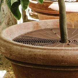 52cm Cut-to-Fit Pot Soil Cover for Easy Watering Pebbles