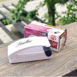 BE-TOOL Plastic Bag Sealer, Portable Mini Household Sealing Machine Heat Sealer Capper Food Saver for Plastic Bags Package Mini Gadgets Tool Plastic Bag Smart Gift