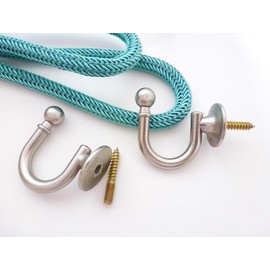 Cciphy Adjustable Self Adhesive Curtain Tieback, Non-Trace Stick Metal Wall Hook Holder, Cute Window Curtain Hook, No Drill Tieback Buckle Curtain Holdbacks for Home Decor, 2 Pack (Golden)