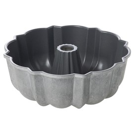 Nordic Ware Commercial Original Bundt Pan with Premium Non-Stick Coating, 12-Cup