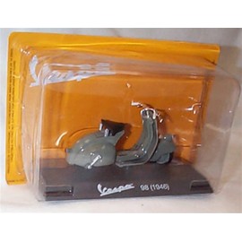 MAIST0 005 98 1946 Grey vespa Vehicle 1.18 scale diecast model