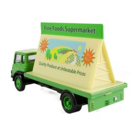Hornby R7016 Skaleautos Fine Foods Supermarket 00 Gauge Die Cast Lorry