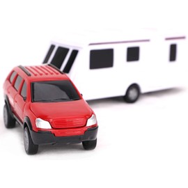 Toyland Car & Caravan Take Away Set - Scale 1:32 (Red)