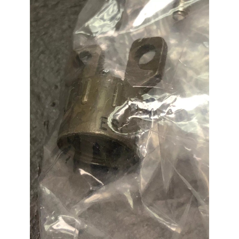 ESC MS27506B8-2 Connector New Lot Quantity-4 ESC