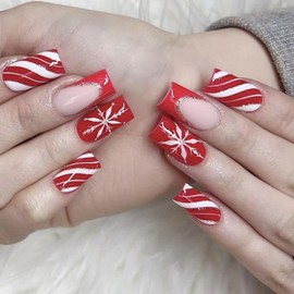 Christmas Snowflake Press on Nails Glossy Red Curve Line Acrylic Fake Nails Medium Square Candy Stripes False Nails Gold Glitter Line Designs False Nails Acrylic Nails Artificial Nails for Women Girls