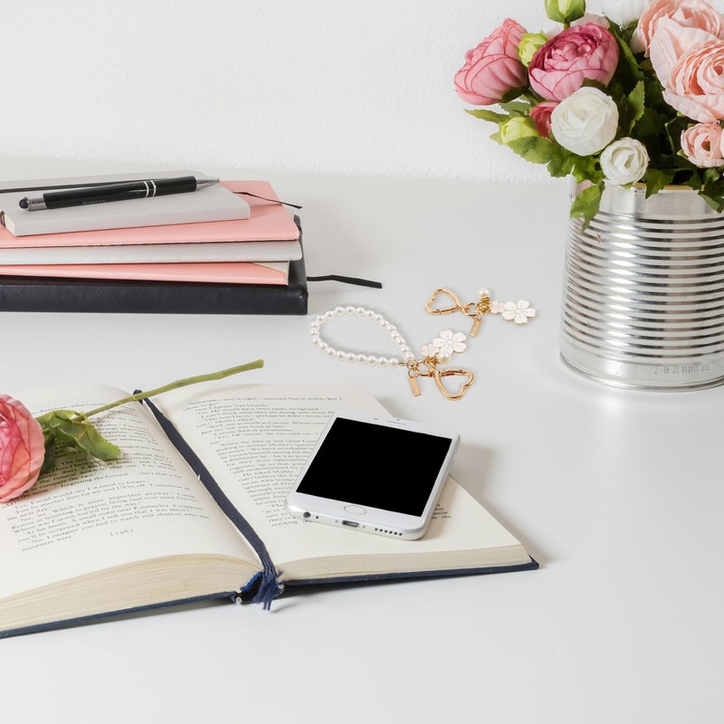 Bliceon Keychains for Women, Cute Pearl Keyring, Car Key Chain,