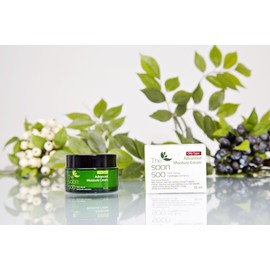 Bundle of 2 The Pure Moist Medium Oil Moisturizing Cream Skin Soothing - Not Included Purchase / 2개묶음 더순수 촉촉한 중지성 수분 보습크림 피부진정 - 미포함 구매