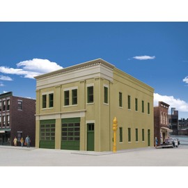 Walthers Cornerstone HO Scale Model Bay Fire Station Kit, 8 x 4-7/8 x 5-1/2" 20.3 x 12.4 x 14cm