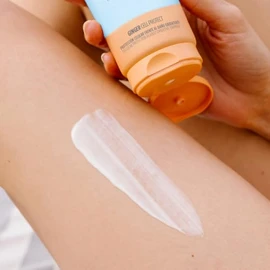 ISDIN Fotoprotector Gel Cream SPF 50+, Protector Solar Corporal refrescante e hidratante, Ideal para toda la familia, 250 ml