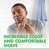 Gillette Mach3 Sensitive Razors for Men, Men’s Disposable Razors, Pivoting