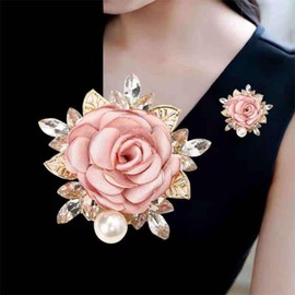 Fabric Rose Brooch for Women Elegant Pearl Flower Brooches Handmade Crystal Pearl Pins Fabric Flower Lapel Pin Dress Suit Accessories (pink)