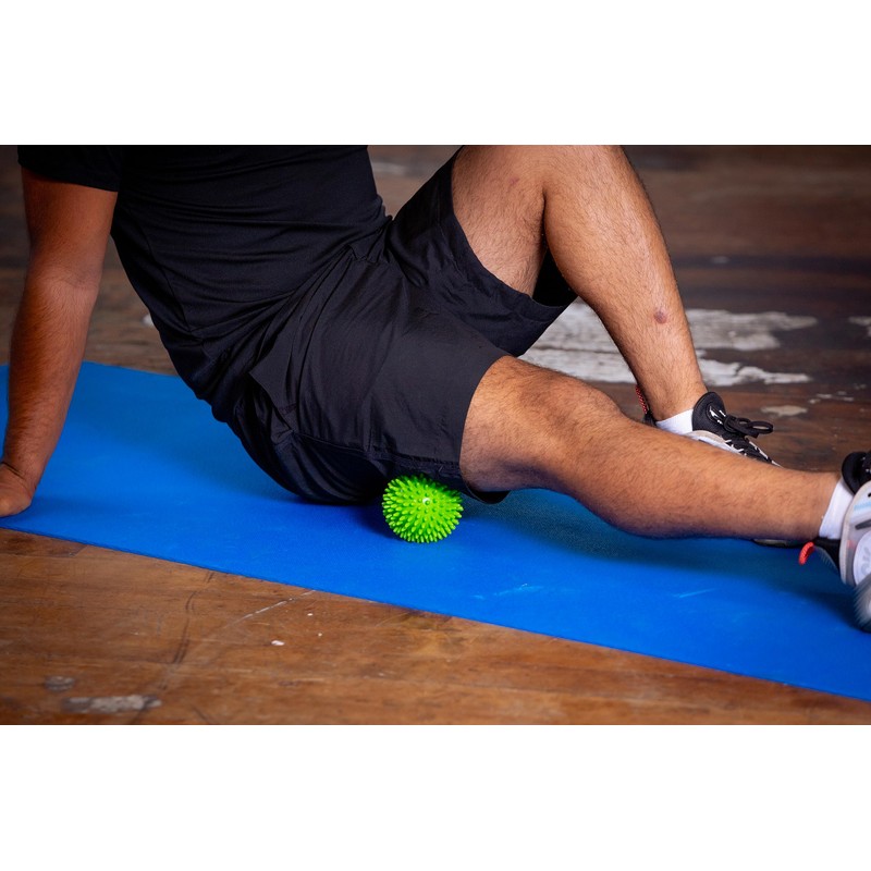 Urban Fitness Massage balls with nubs, Green, 9 cm