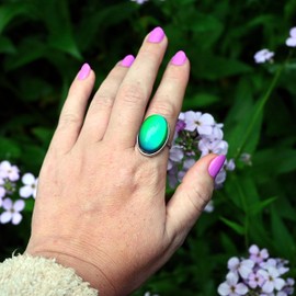 MOOD OASIS Classic Vintage Mood Ring Original Retro 1970s Style, Jumbo, Metal, Crystal