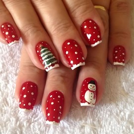 Christmas Press on Nails Short Coffin Fake Nails with Snowman Christmas Tree Designs White French Tip Acrylic Nails Glossy Glue on Nails Red Artificial Stick on Nails for Women 24Pcs
