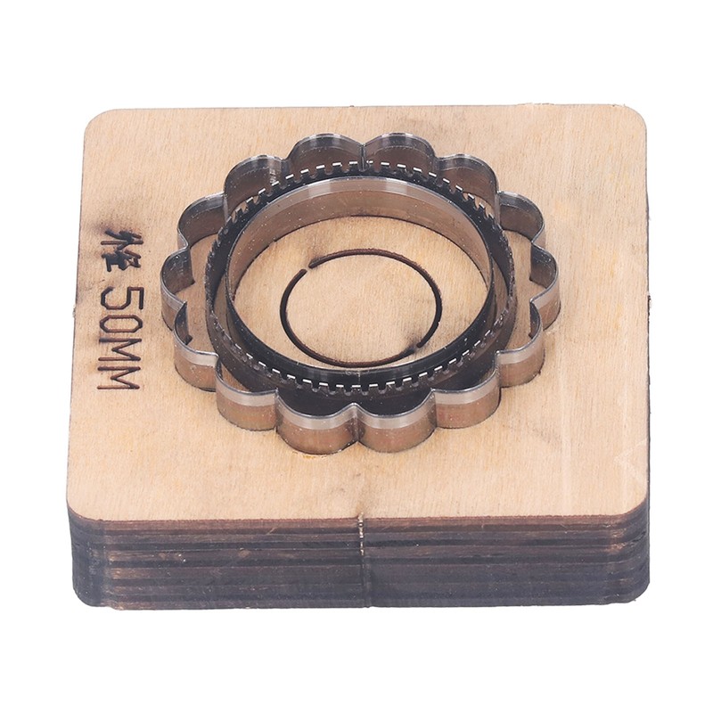 Leather Cutting Dies Sunflower Shaped 7.5x7.5x2.3cm Size 50mm Diameter Precise