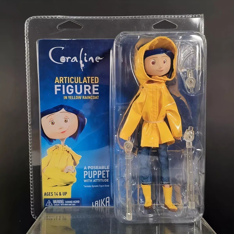 Neca Funda articulada Coraline para muñecas y botas de lluvia,