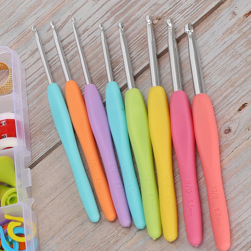 Household Crochet Hook Kit Sewing Needle Tape Measure Scissor Thimble