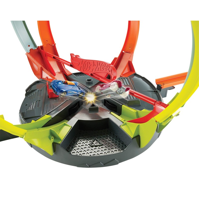 Hot Wheels Roto Revolution Track Set, Multi Color (FDF26)