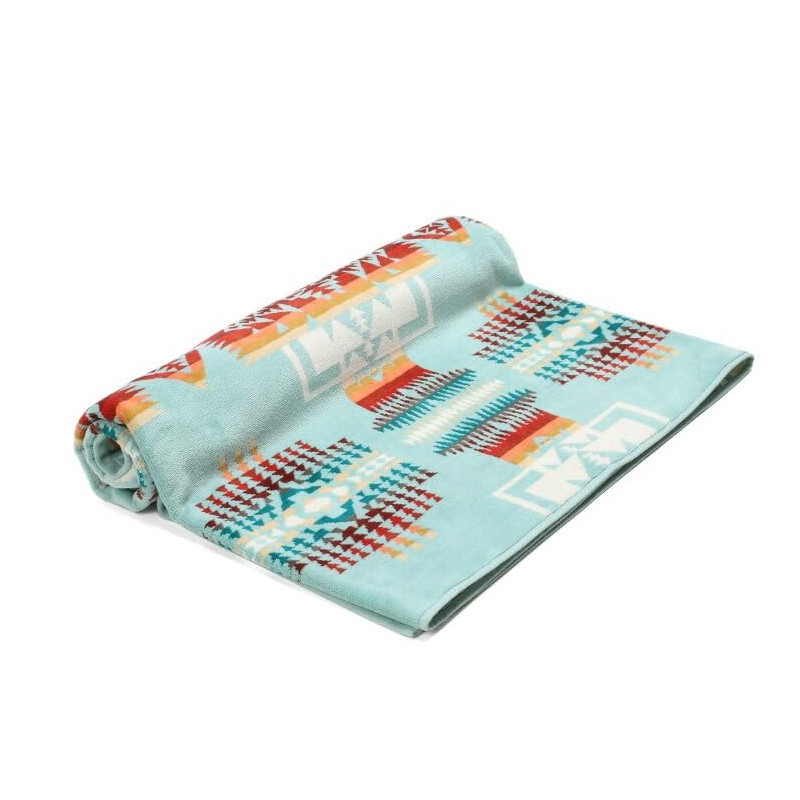 Pendleton XB218-51128 Iconic Jacquard Bath Towel, Chief Joseph Aqua