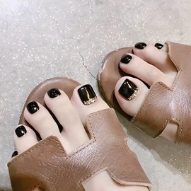 [ALLEVG]ネイルチップ 足用 黒 24枚入 フットネイルチップ フットネイル 足用 マグネットネイルチップ 夏 付け爪 結婚式 成人式 可愛い 人気 かわいい シンプル 繰り返し使える